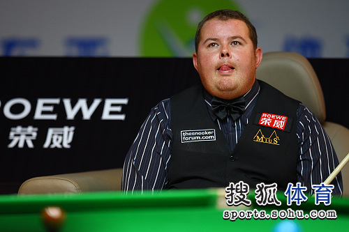 西甲-拉菲尼亚破门莱万建功 巴萨2-2塞尔塔.