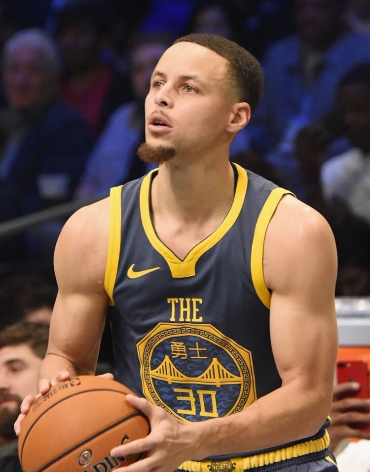 体育一场按下“快进键”的婚礼